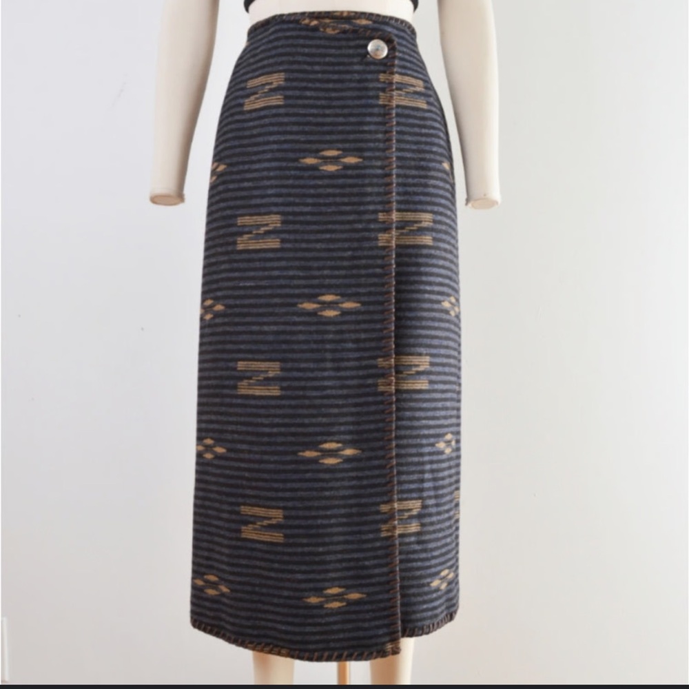 Ralph Lauren Blue and Gold Striped Skirt